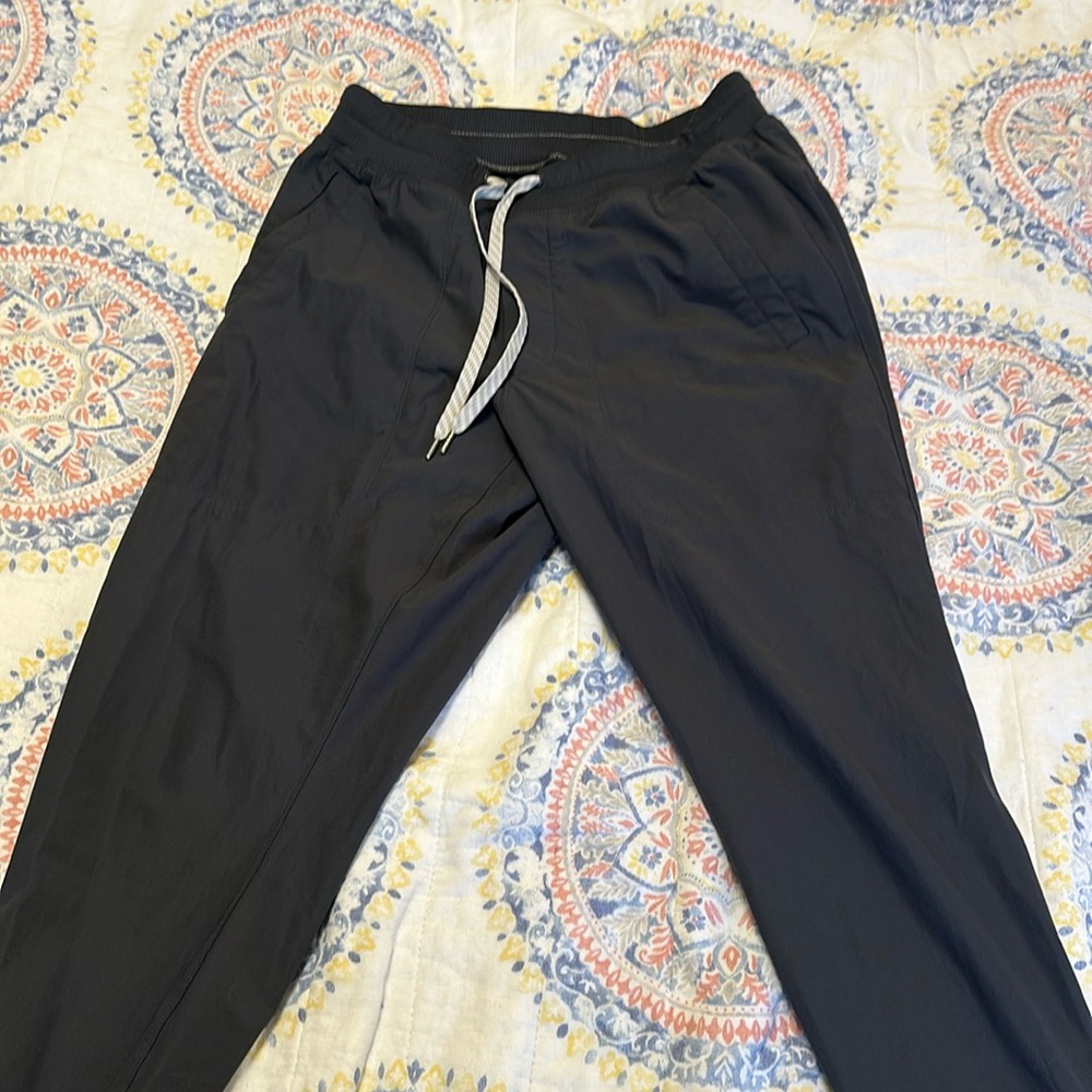 Vuori Men’s Joggers
